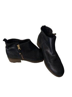 Eric Michael London Black Lizard Embossed Leather Ankle Boots Size 8B (38)